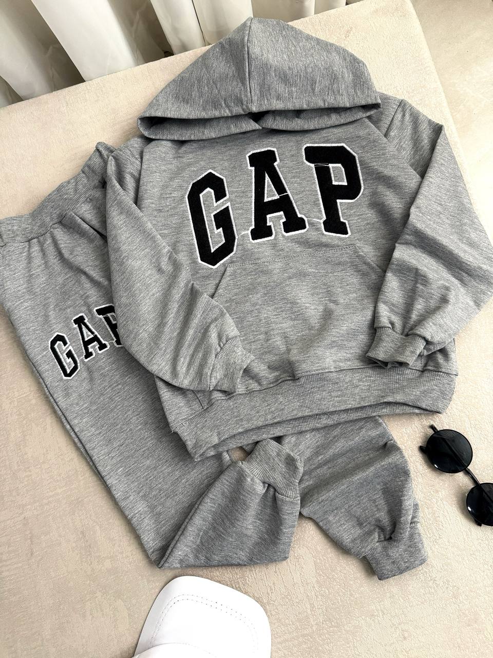 عکس ست هودی GAP - شماره 2