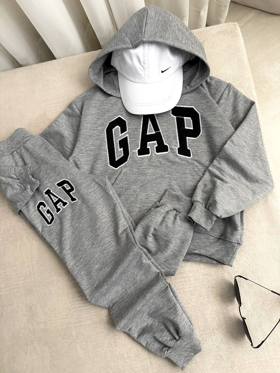 عکس ست هودی GAP - شماره 1