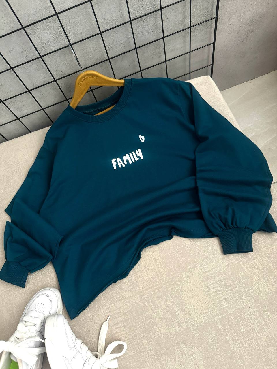 عکس کراپ FAMILY - شماره 6