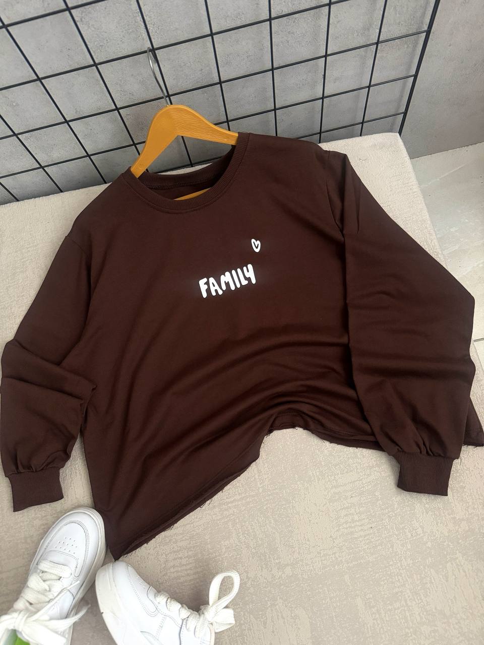 عکس کراپ FAMILY - شماره 4