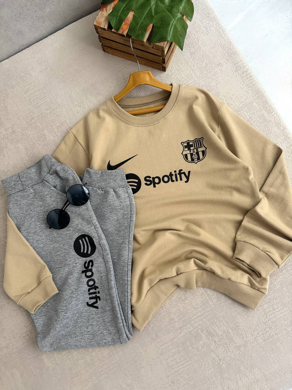 عکس ست SPOTIFY - شماره 3