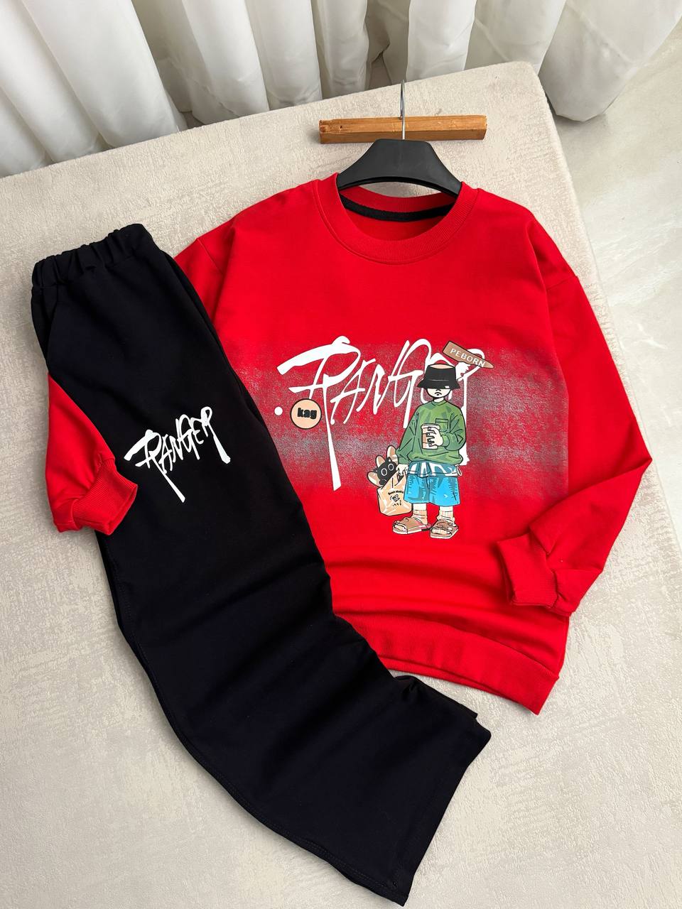 عکس ست پسر کلاهدار - شماره 4